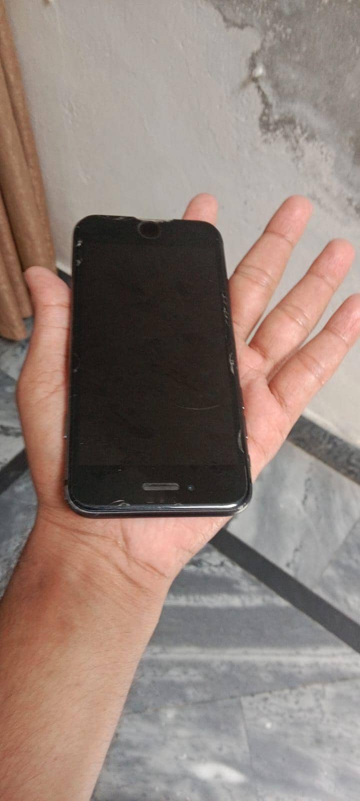 Apple iPhone 8 8
