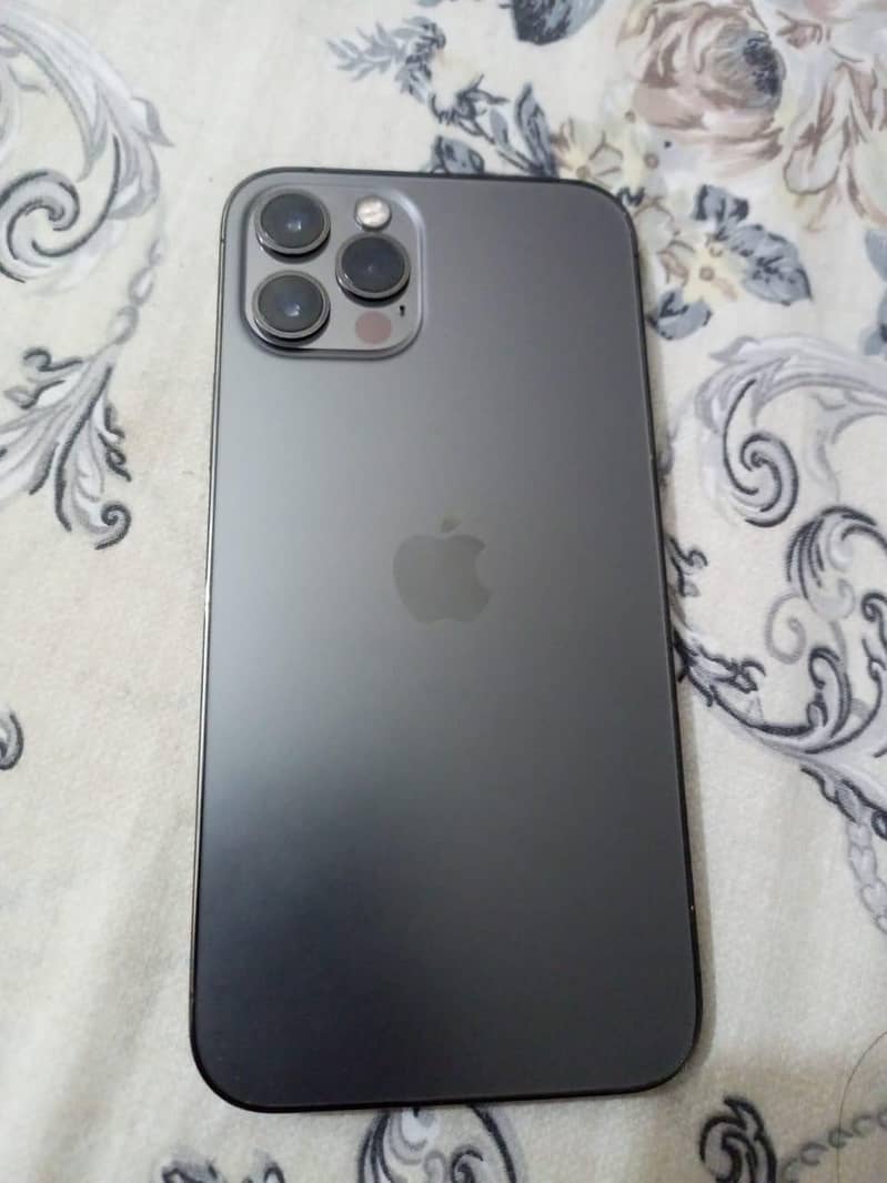 Apple iPhone 12 Pro 1