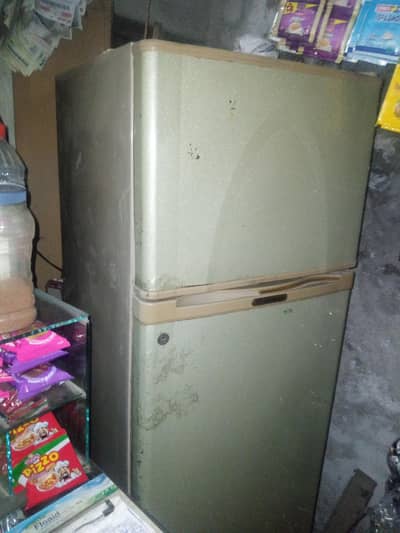 Dawlance Fridge 7/10 Condition