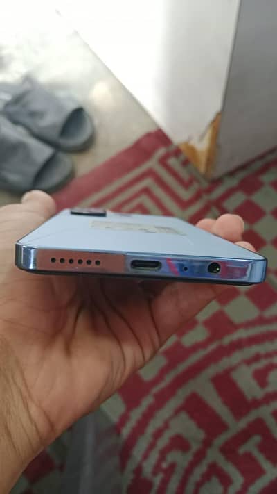 Tecno CAMON 20