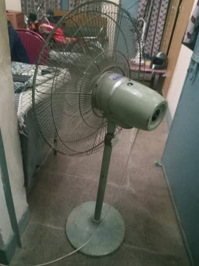 for sale coller and pedastal fan