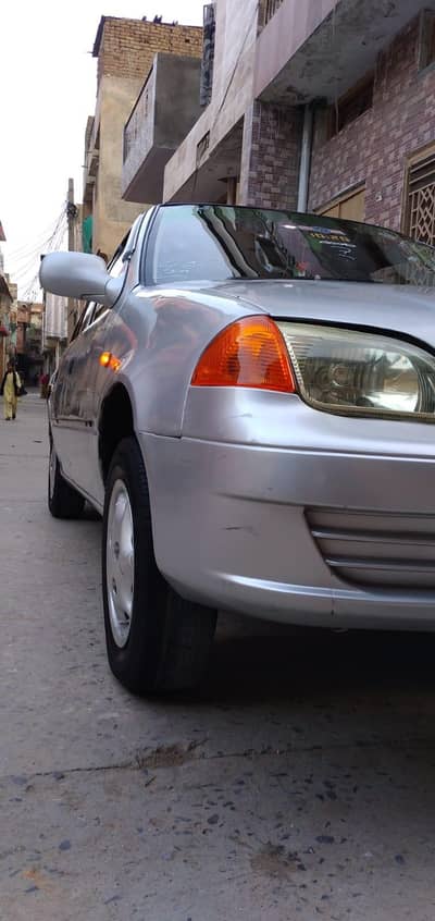 Suzuki Cultus VXL 2003: 0333/53/98/704