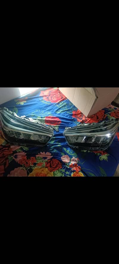 Toyota Raize G specs Head lights pair