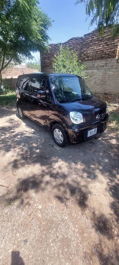 Nissan Moco 2015