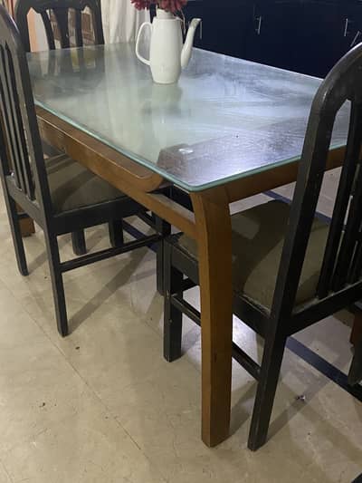 Dining Table 4 chairs