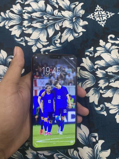 Vivo Y85A 10/10 condition pta aproved with box