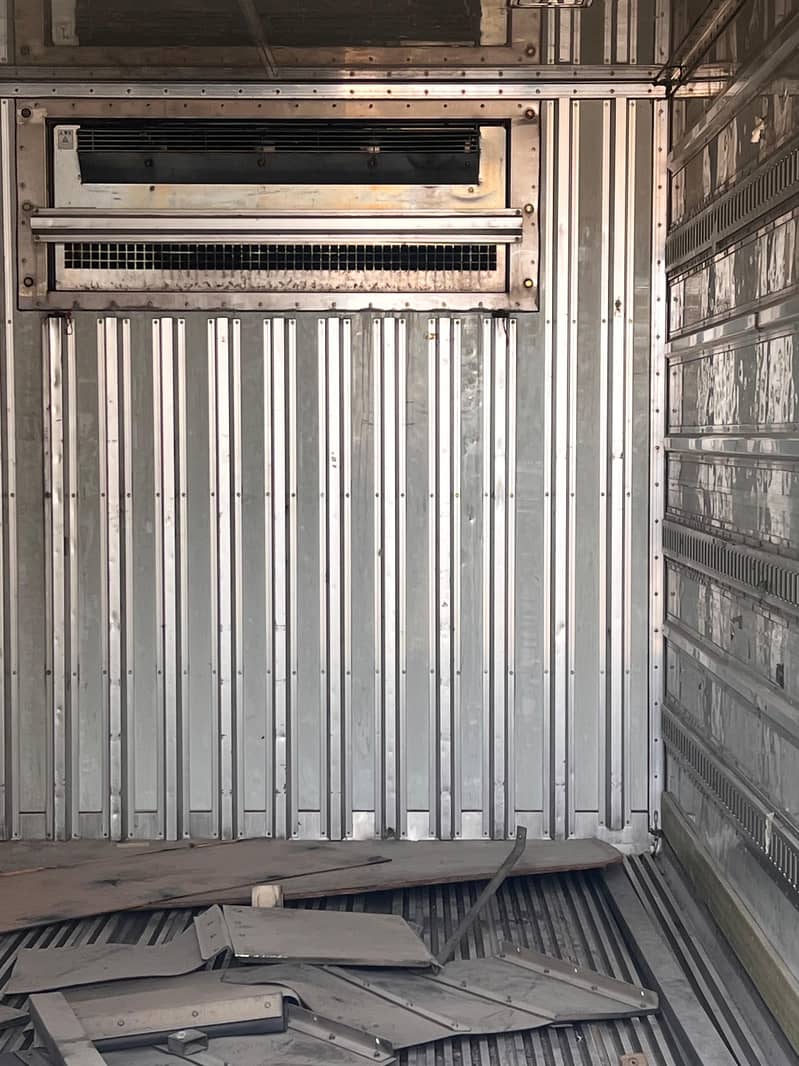 Reefer container 2