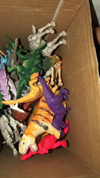 dinosaurs toys