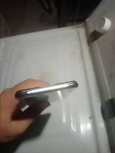 Vivo v2043.21 4 64