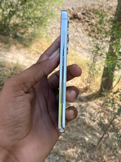 Samsung Mobile S23