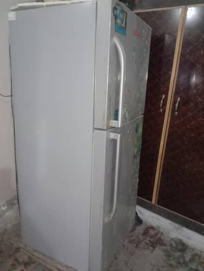 Brand:Haier Condition:10/10 Size:Large