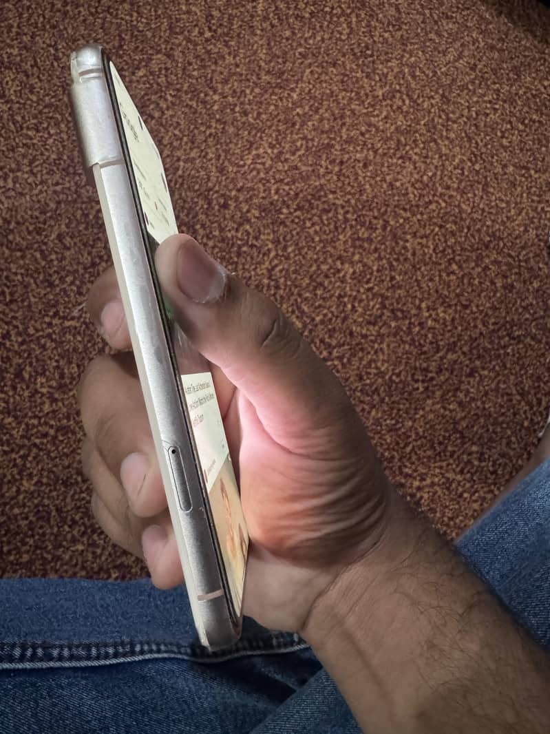 Google pixel 8 1