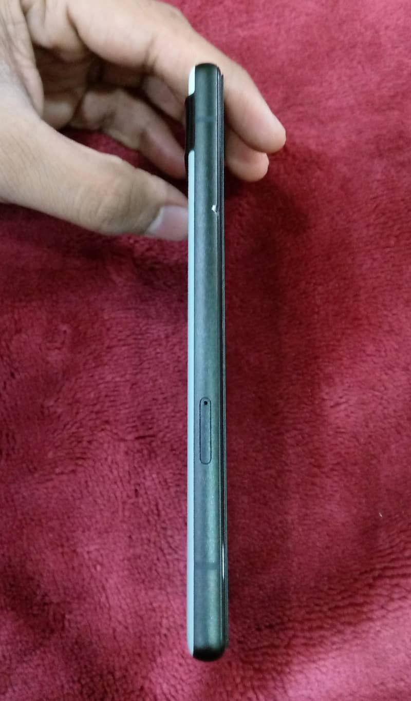 Google Pixel 6a 4