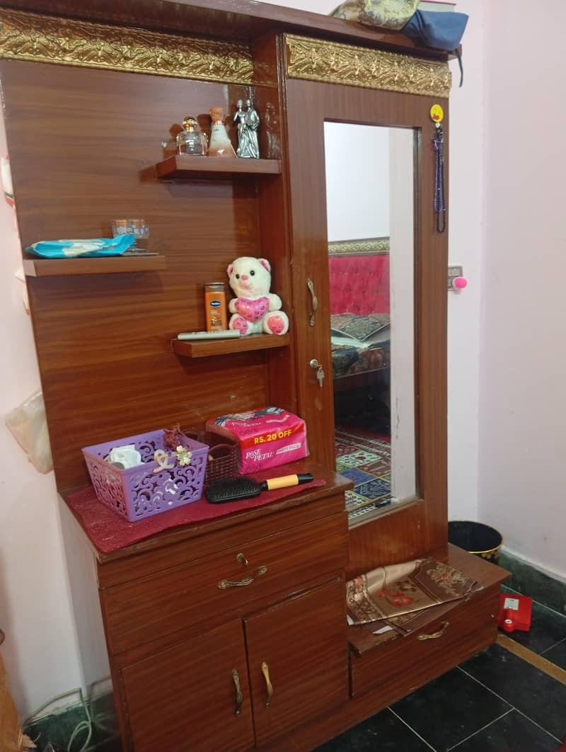 Dressing Table 1