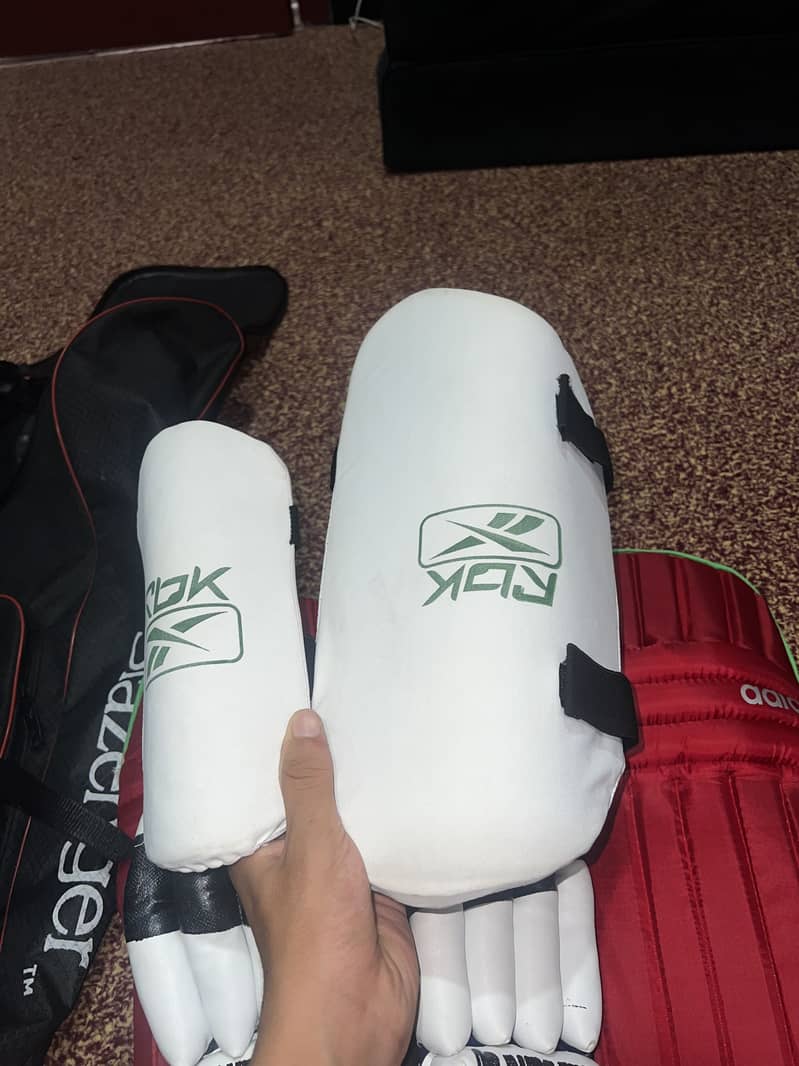Cricket kit 3