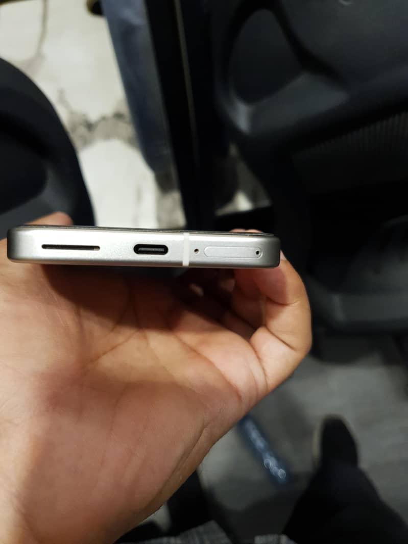Google Pixel 9 2