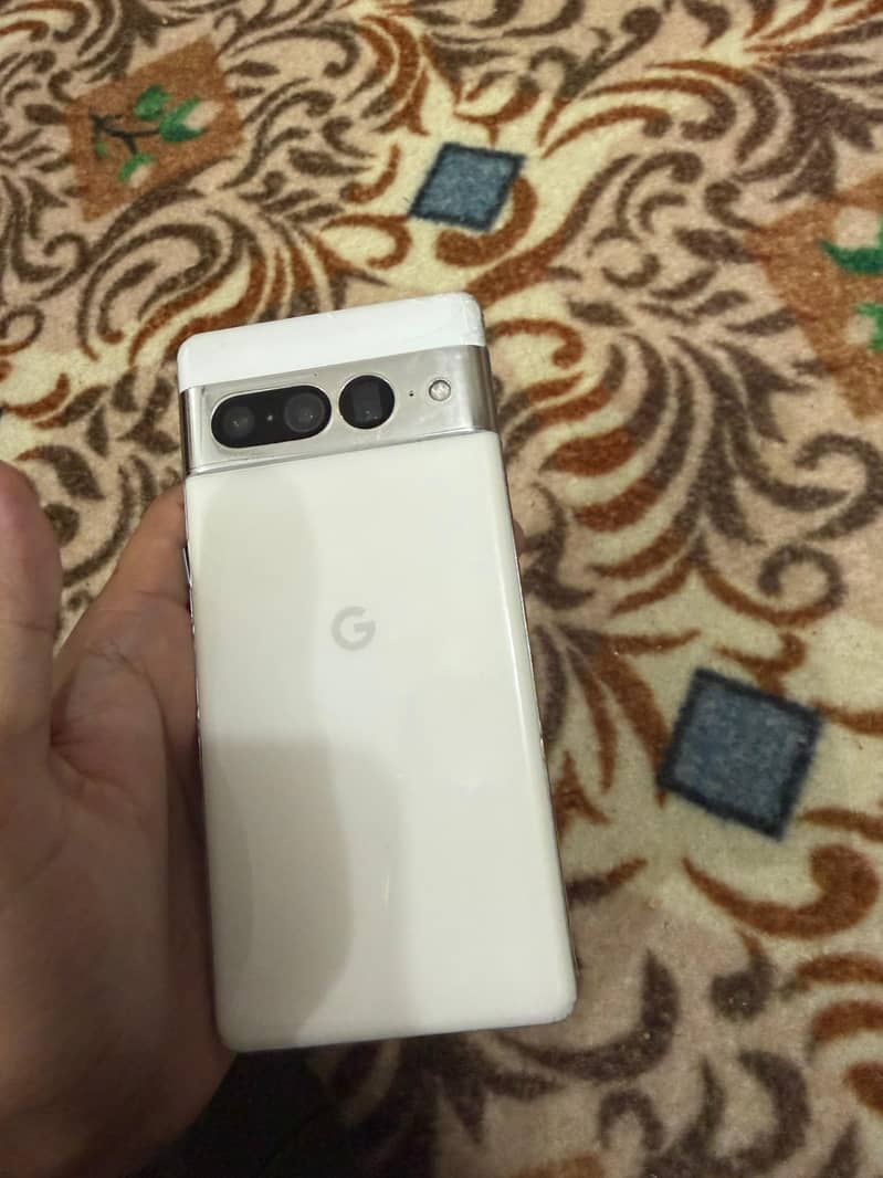Google Pixel 7 Pro 0