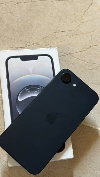 Apple iPhone 16e