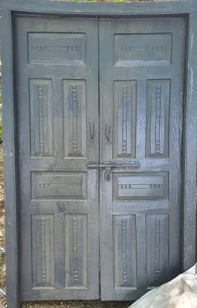 2 set of doors