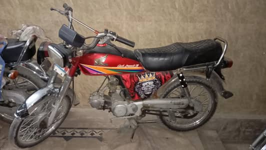 7CD bike 2011 model condition 10By 10 for sale