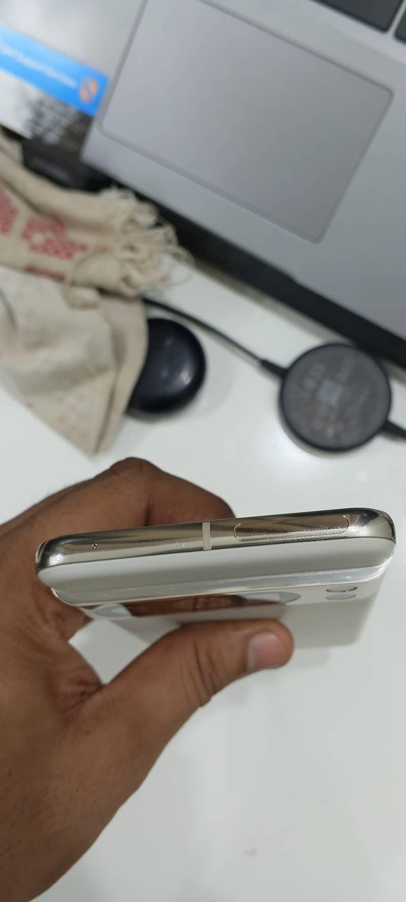 Google Pixel 8 Pro 2