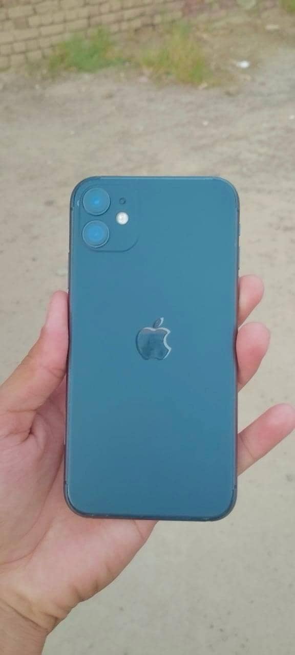 Apple iPhone 11 0
