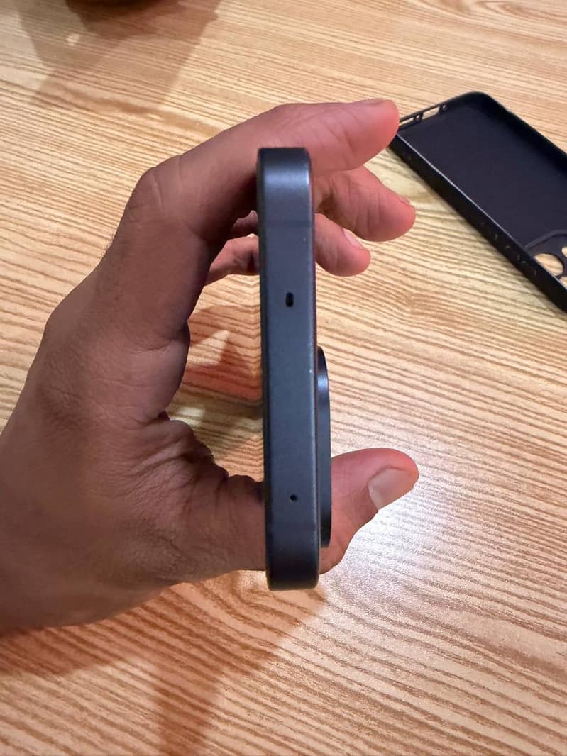 One Plus 13T 4
