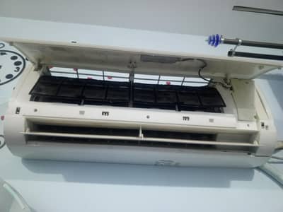 DC Inverter AC For Sale – Excellent Condition ya