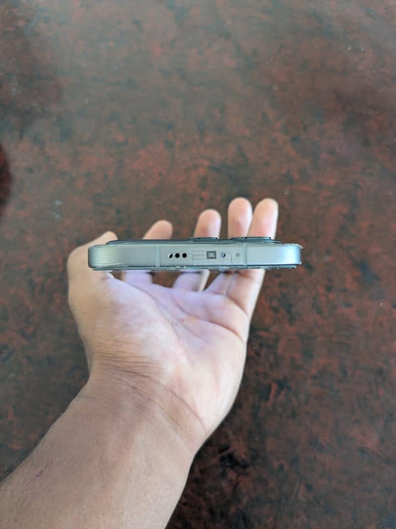 Infinix Note 60 4