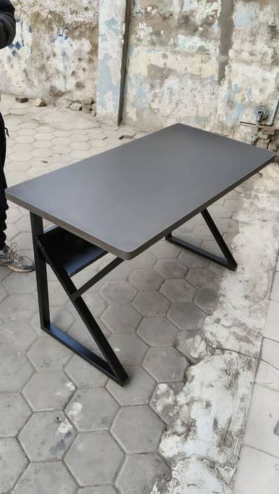Study Table, laptop Table, Gaming Table, Executive Table, Table