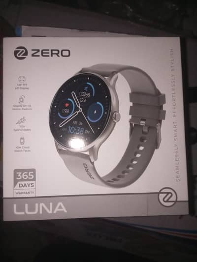 zero Luna watch