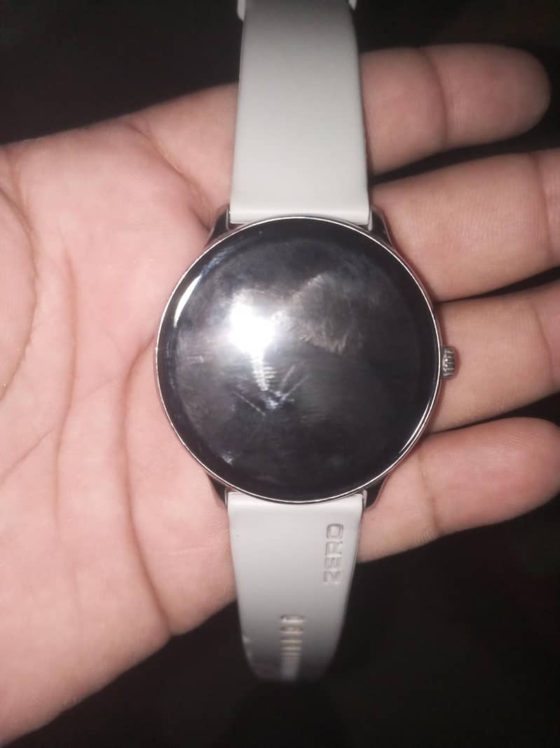 zero Luna watch 2