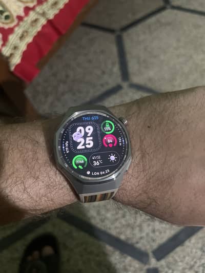 Huawei Watch Gt 6 Pro, Brand new just box opened.