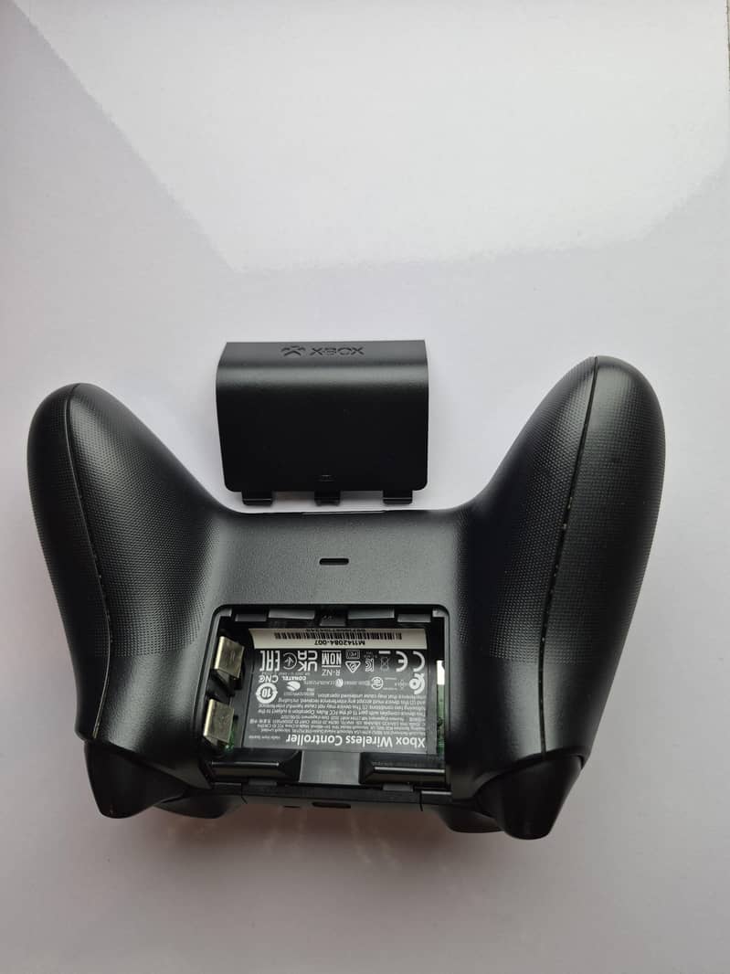 ORIGINAL XBOX X  CONTROLLER 2