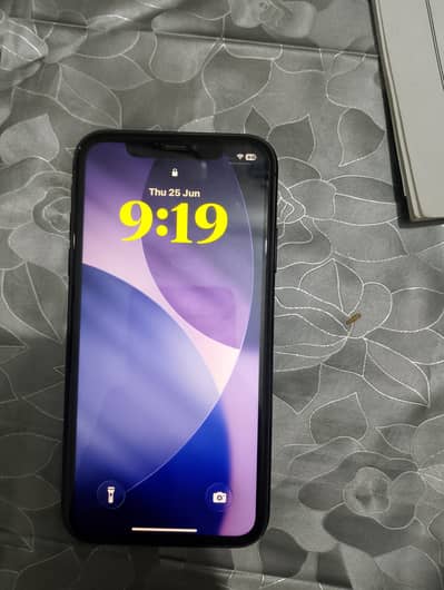 Apple iPhone 11