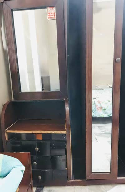 dressing table