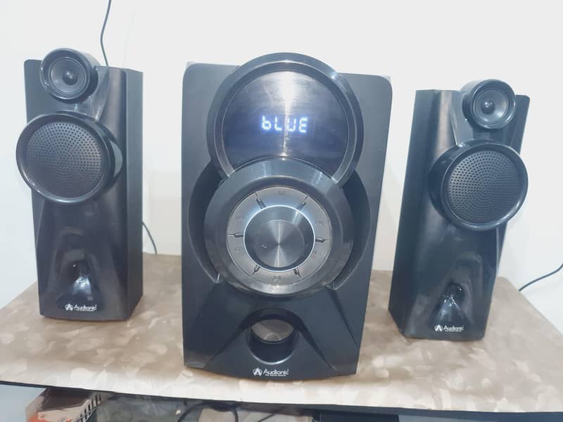 Audionic speaker good condition 5