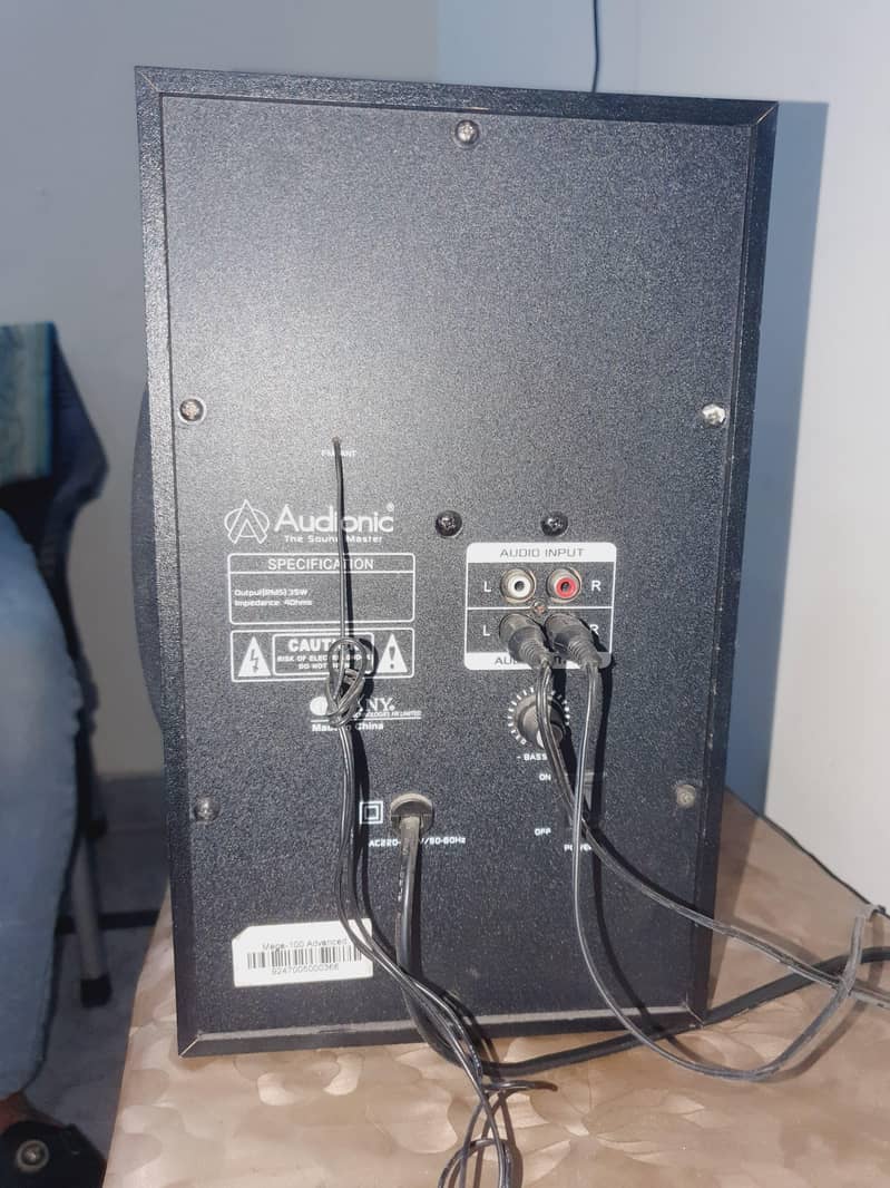 Audionic speaker good condition 6