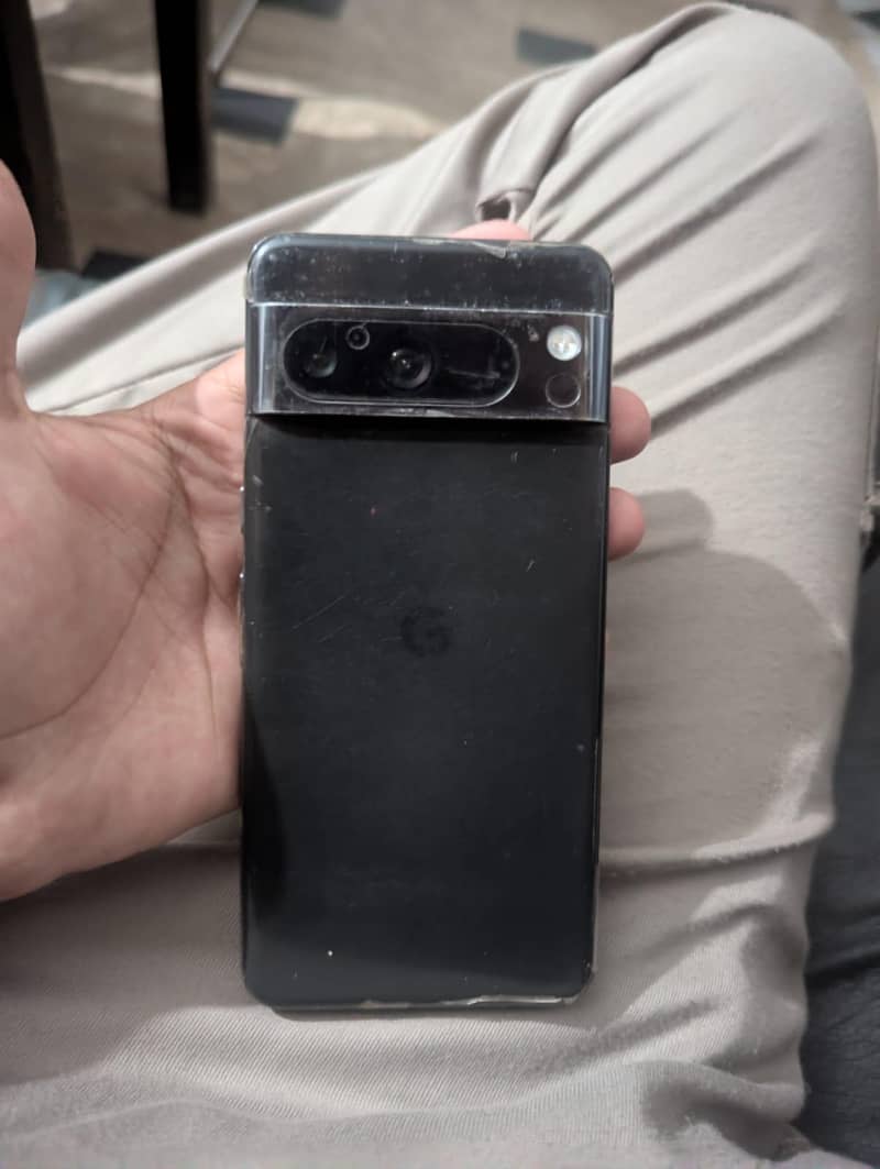 Google Pixel 8 Pro 2