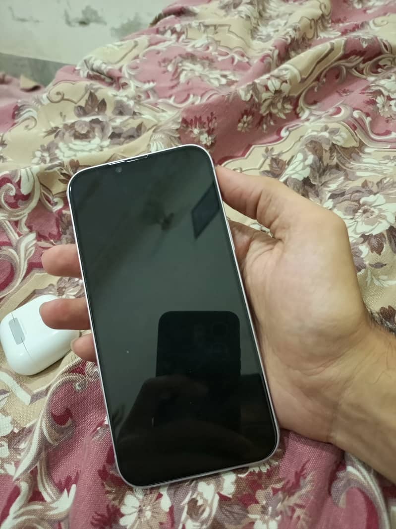 Apple iPhone 14 plus 2