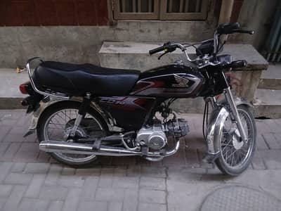 honda 70 2024/25 black color in lush condition