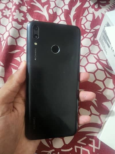 Huawei Y9