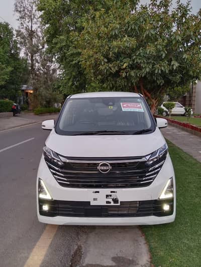 New Japanese Car Nissan Dayz Highway Star S-Hybrid 660 cc 2023/2026