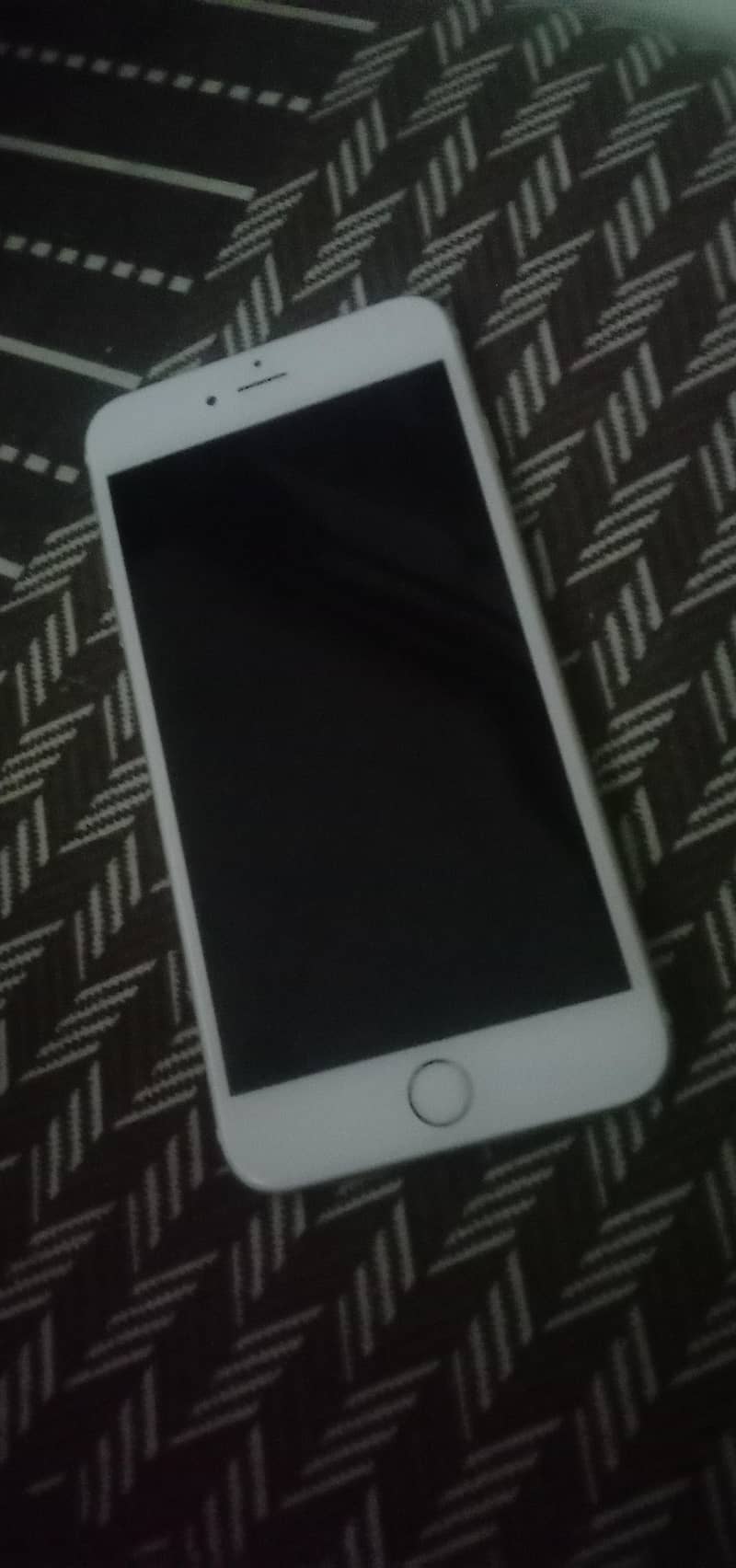Apple iPhone 6 Plus 0