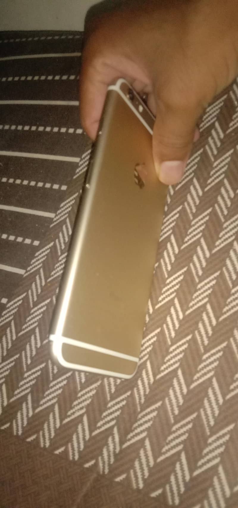 Apple iPhone 6 Plus 3