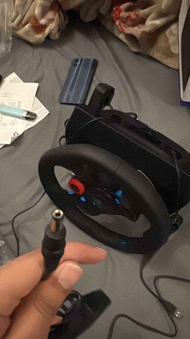 Logitech g29 10/10 condition 2