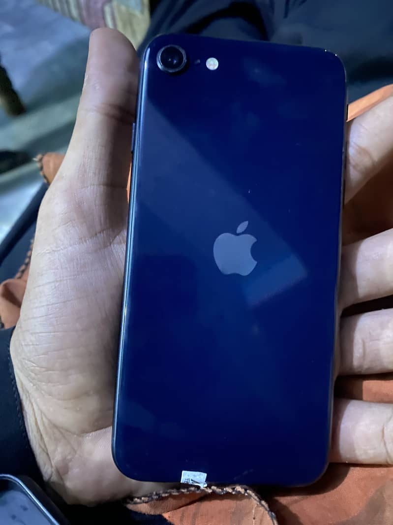 Apple iPhone SE 3rd Generation 0