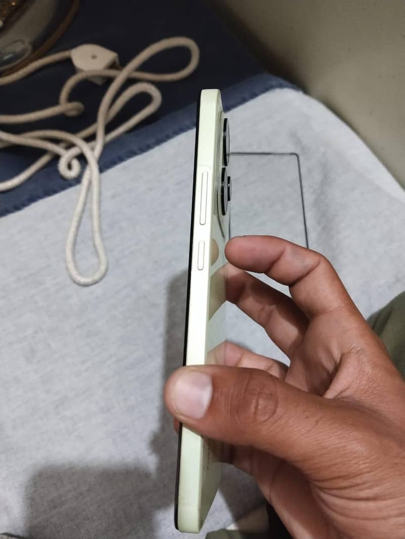 Xiaomi Redmi Note 14 7