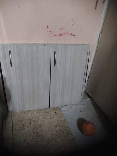 kichan cabinet gate
