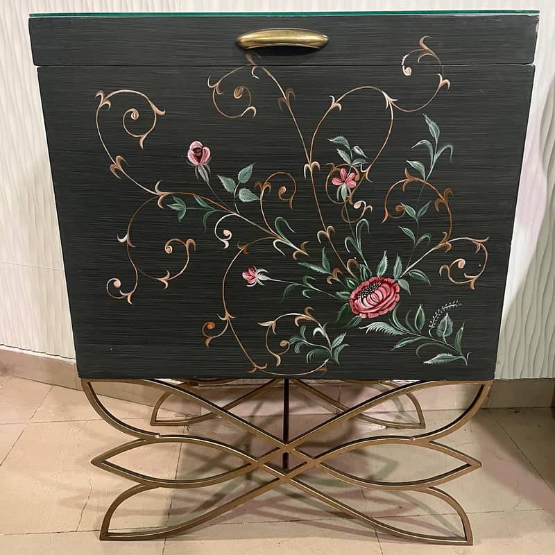 Console Table 0